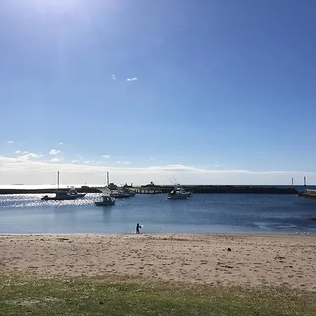 Shellharbour Beach Cottage - Stroll To Beach Flags - Back Gate Straight To Beach, Front Gate Walk To New Marina Exterior photo